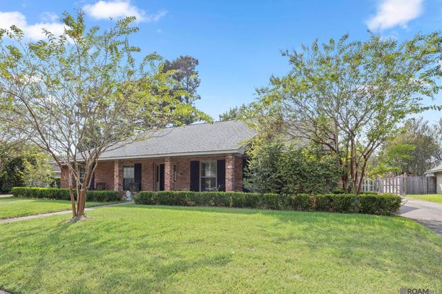 4242 Pine Park Dr, Baton Rouge, LA 70809