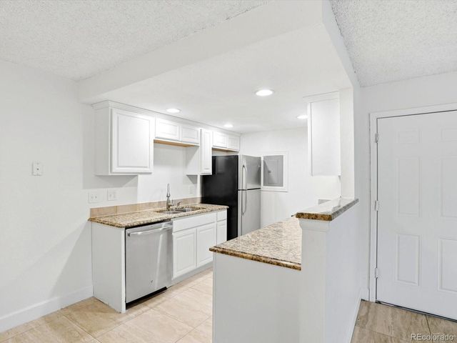 18051 E Kentucky Ave 103, Aurora, CO 80017