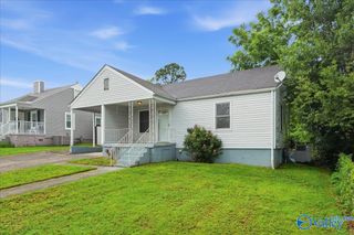 3910 Pine Avenue SW, Huntsville, AL 35805