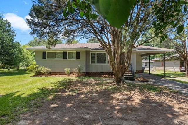 704 15th Avenue, Phenix City, AL 36869