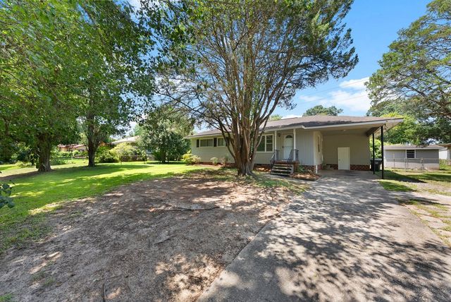 704 15th Avenue, Phenix City, AL 36869