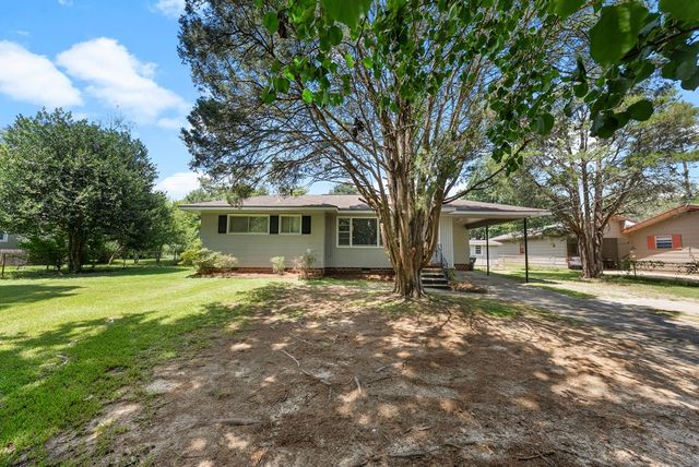 704 15th Avenue, Phenix City, AL 36869