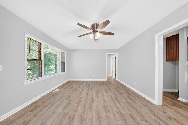 704 15th Avenue, Phenix City, AL 36869