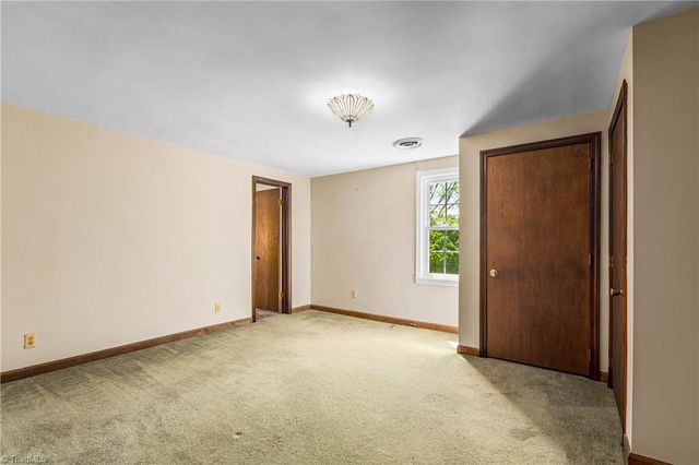 1721 Garner Road, Yadkinville, NC 27055