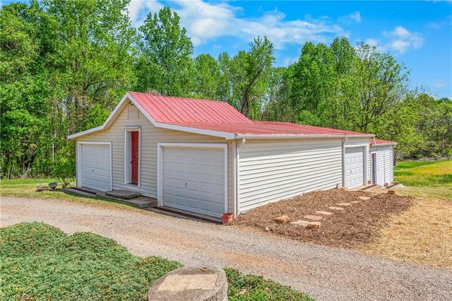 1721 Garner Road, Yadkinville, NC 27055