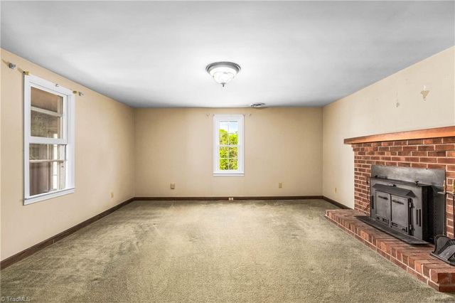 1721 Garner Road, Yadkinville, NC 27055