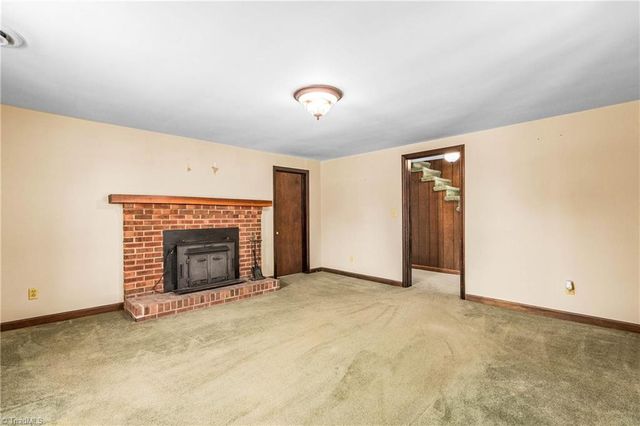 1721 Garner Road, Yadkinville, NC 27055