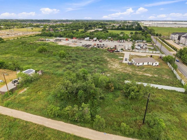 13831 Mary Kay Lane, Houston, TX 77048
