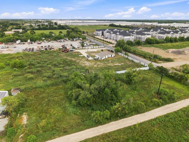 13831 Mary Kay Lane, Houston, TX 77048