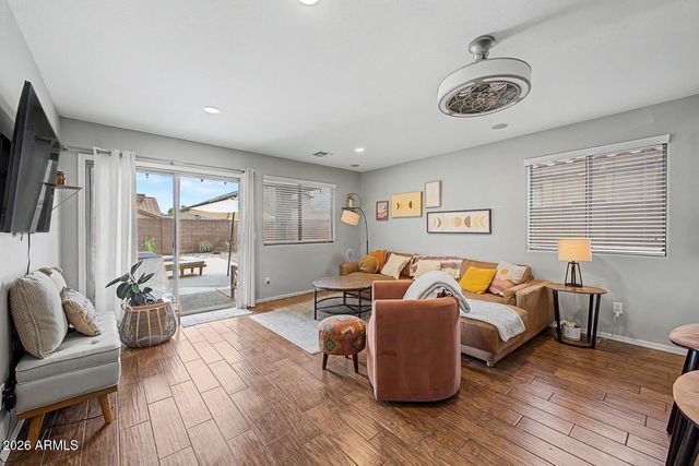 15465 W SHANGRI LA Road, Surprise, AZ 85379