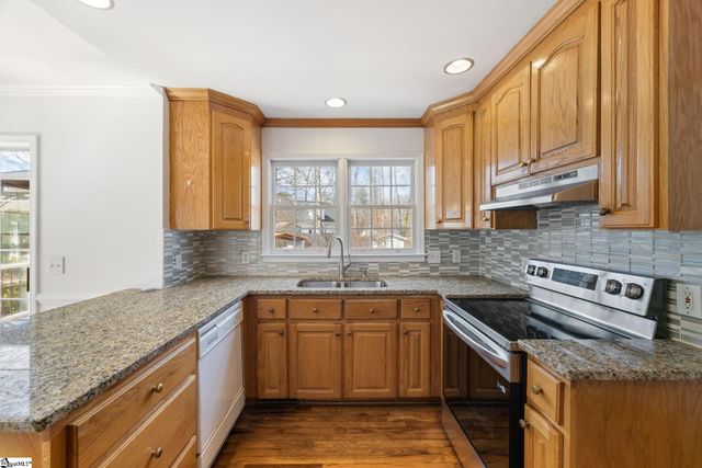 9 Bethel Oaks Court, Mauldin, SC 29662