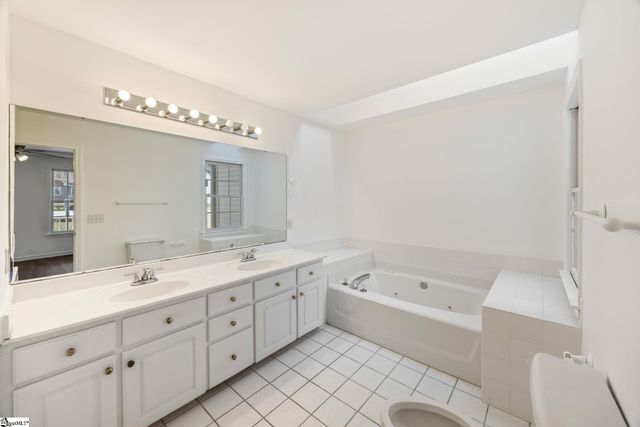 9 Bethel Oaks Court, Mauldin, SC 29662