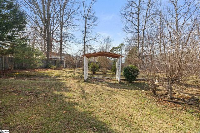 9 Bethel Oaks Court, Mauldin, SC 29662