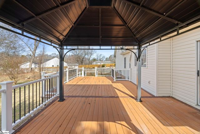 9 Bethel Oaks Court, Mauldin, SC 29662