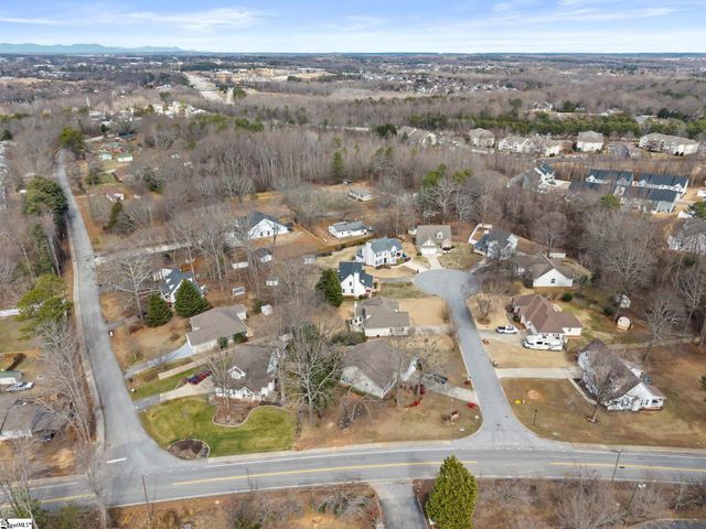 9 Bethel Oaks Court, Mauldin, SC 29662