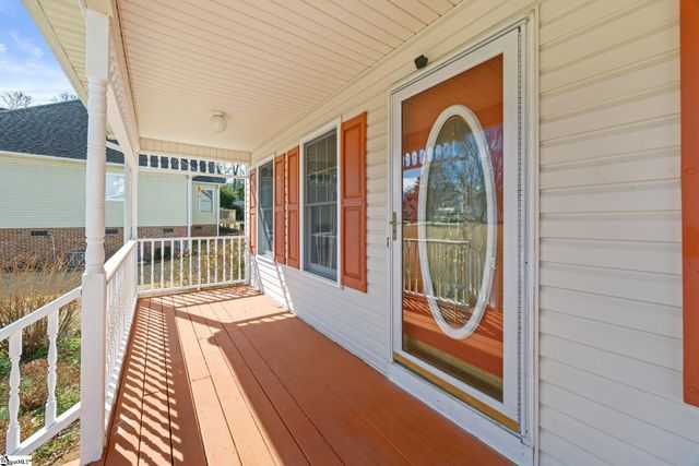 9 Bethel Oaks Court, Mauldin, SC 29662