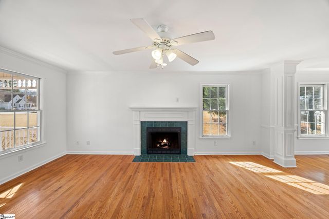 9 Bethel Oaks Court, Mauldin, SC 29662