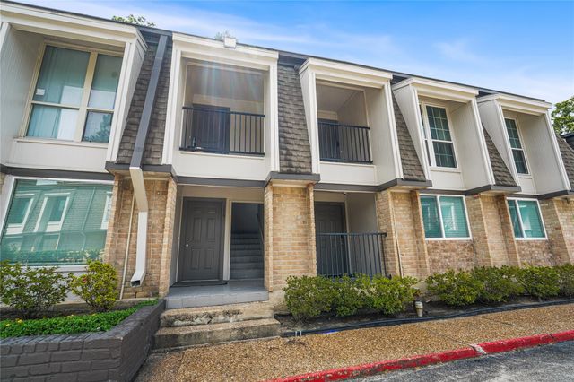 12633 Memorial Drive 118, Houston, TX 77024