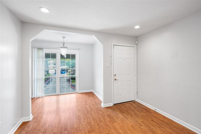 12633 Memorial Drive 118, Houston, TX 77024