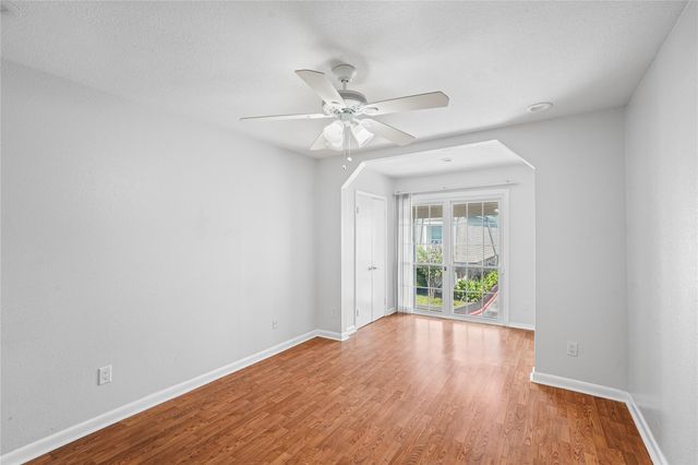 12633 Memorial Drive 118, Houston, TX 77024