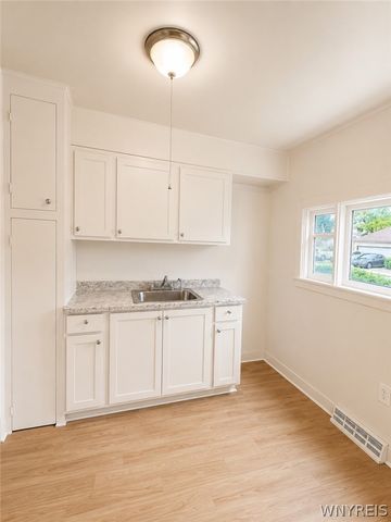 476 Shirley Avenue, Buffalo, NY 14215
