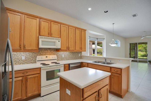 534 NEWHALL LANE, Debary, FL 32713