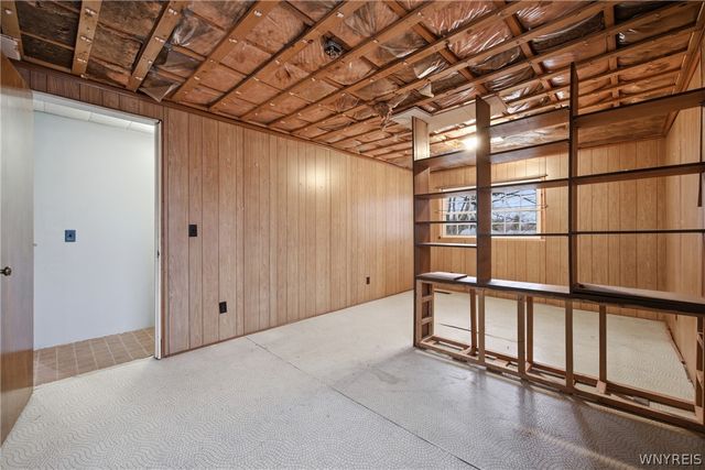 48 Century Drive, West Seneca, NY 14224