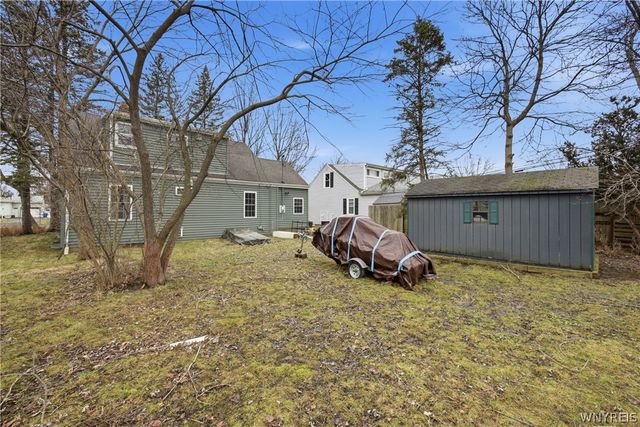 48 Century Drive, West Seneca, NY 14224