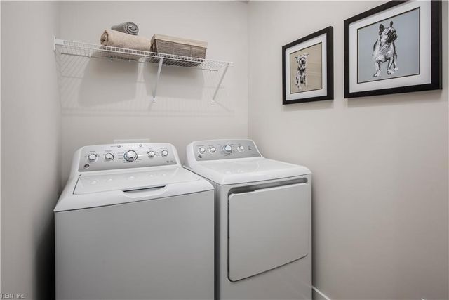 109 Roberta LOOP, Moyock, NC 27958