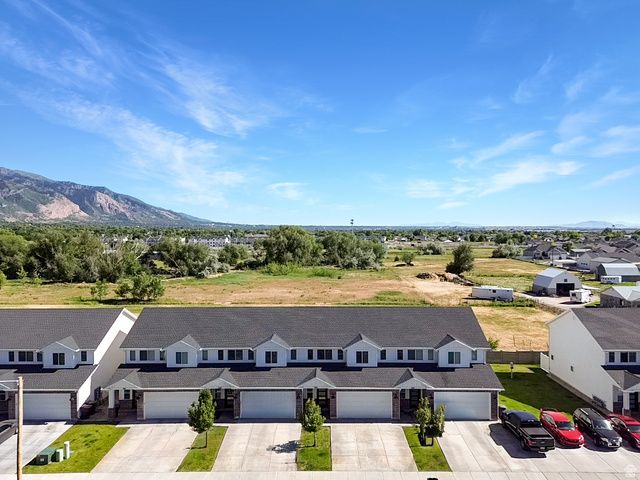 289 E 1500 N, Harrisville, UT 84404