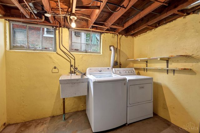 3817 Indianview Avenue, Mariemont, OH 45227