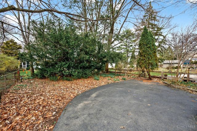 3817 Indianview Avenue, Mariemont, OH 45227