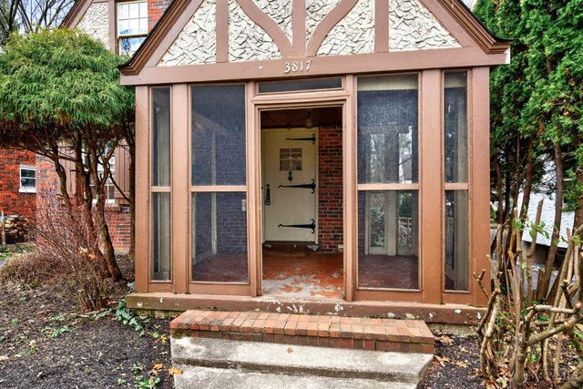 3817 Indianview Avenue, Mariemont, OH 45227