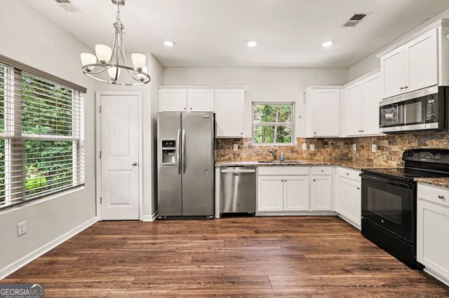320 Brook Court, Temple, GA 30179