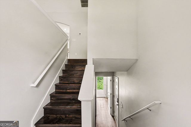320 Brook Court, Temple, GA 30179