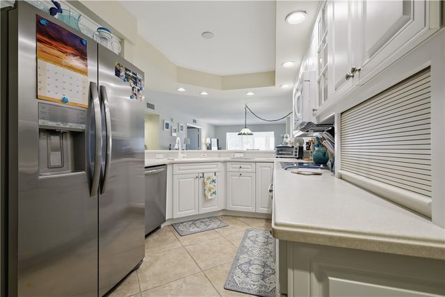 1026 Flamevine Lane 104, Vero Beach, FL 32963