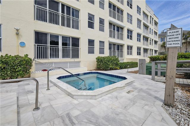 1026 Flamevine Lane 104, Vero Beach, FL 32963