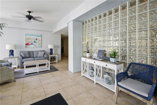 1026 Flamevine Lane 104, Vero Beach, FL 32963