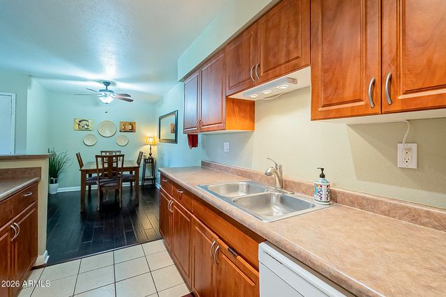 5995 N 78TH Street 1105, Scottsdale, AZ 85250