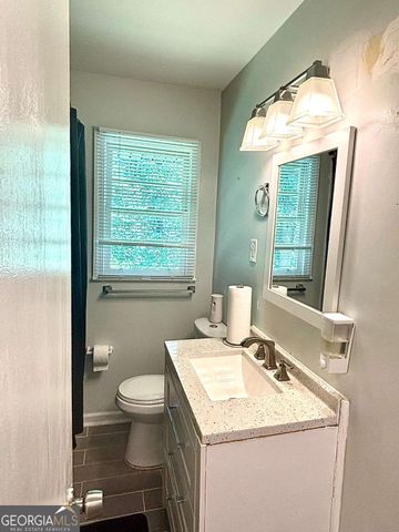 4030 Stonewall Tell Road, Atlanta, GA 30349