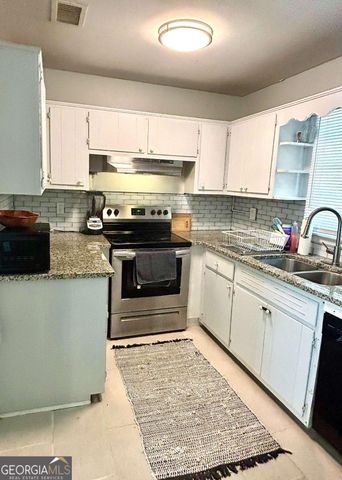 4030 Stonewall Tell Road, Atlanta, GA 30349