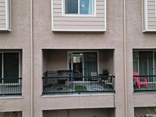 3006 Sterling Ridge Circle, Sparks, NV 89431