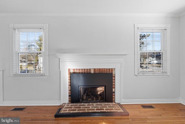 16 HAWTHORNE AVE, Newark, DE 19711