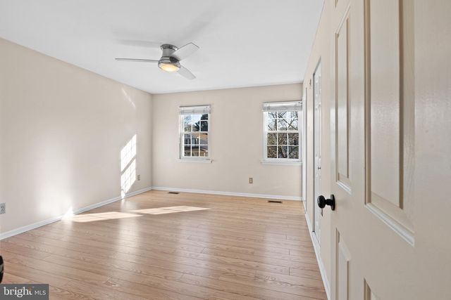 16 HAWTHORNE AVE, Newark, DE 19711