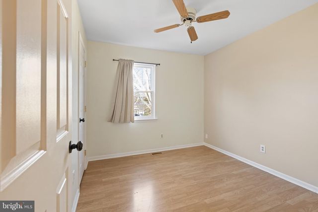 16 HAWTHORNE AVE, Newark, DE 19711