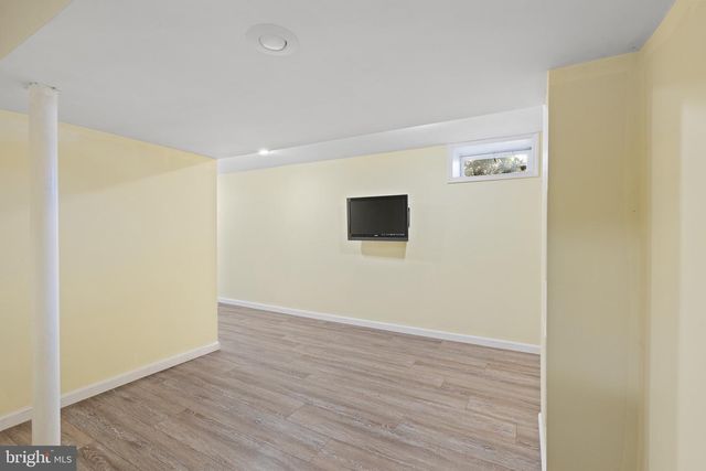 16 HAWTHORNE AVE, Newark, DE 19711