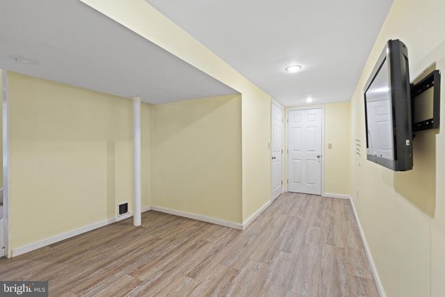 16 HAWTHORNE AVE, Newark, DE 19711