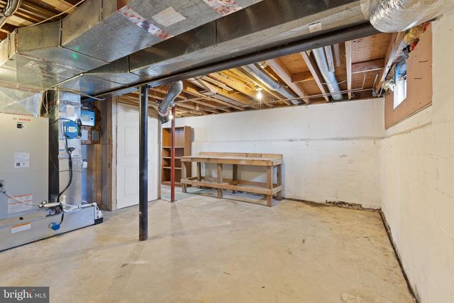 16 HAWTHORNE AVE, Newark, DE 19711