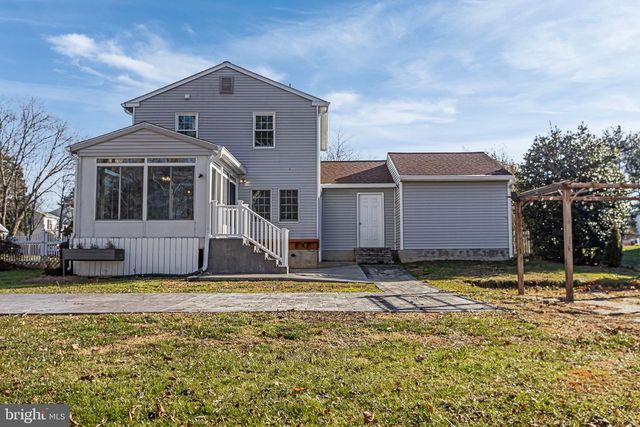 16 HAWTHORNE AVE, Newark, DE 19711