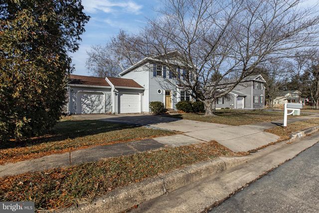 16 HAWTHORNE AVE, Newark, DE 19711